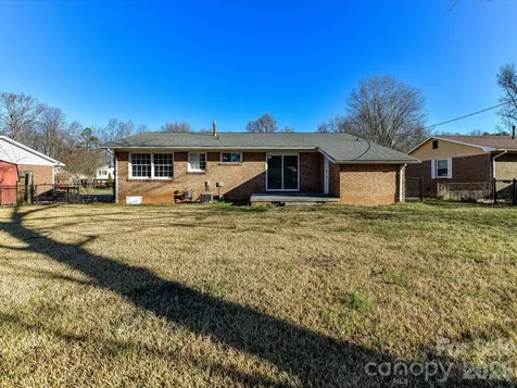4008 Dunwoody Drive Charlotte NC 28215