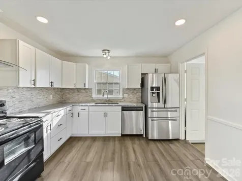4008 Dunwoody Drive Charlotte NC 28215