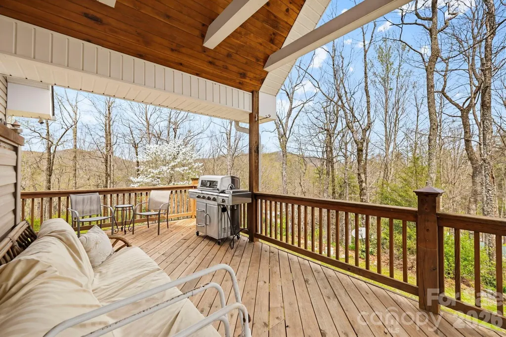 13705 Rosman Highway Lake Toxaway NC 28747