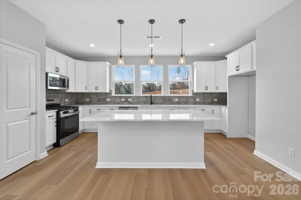 212 Ferebee Place Charlotte NC 28213