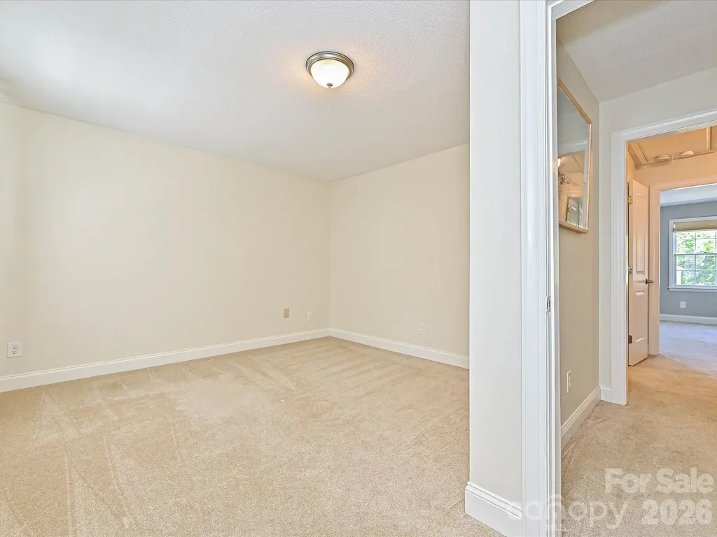 4611 Hedgemore Drive Charlotte NC 28209