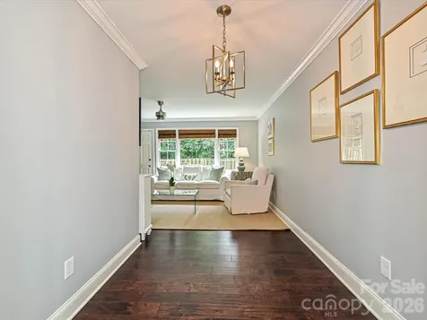 4611 Hedgemore Drive Charlotte NC 28209