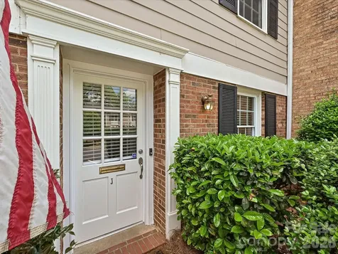 4611 Hedgemore Drive Charlotte NC 28209
