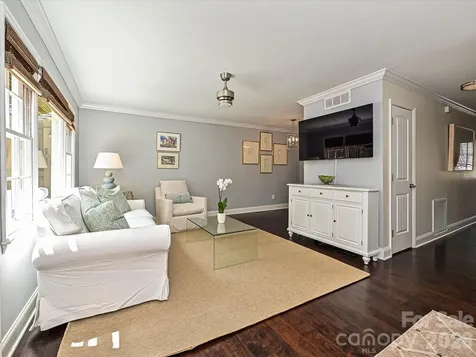 4611 Hedgemore Drive Charlotte NC 28209