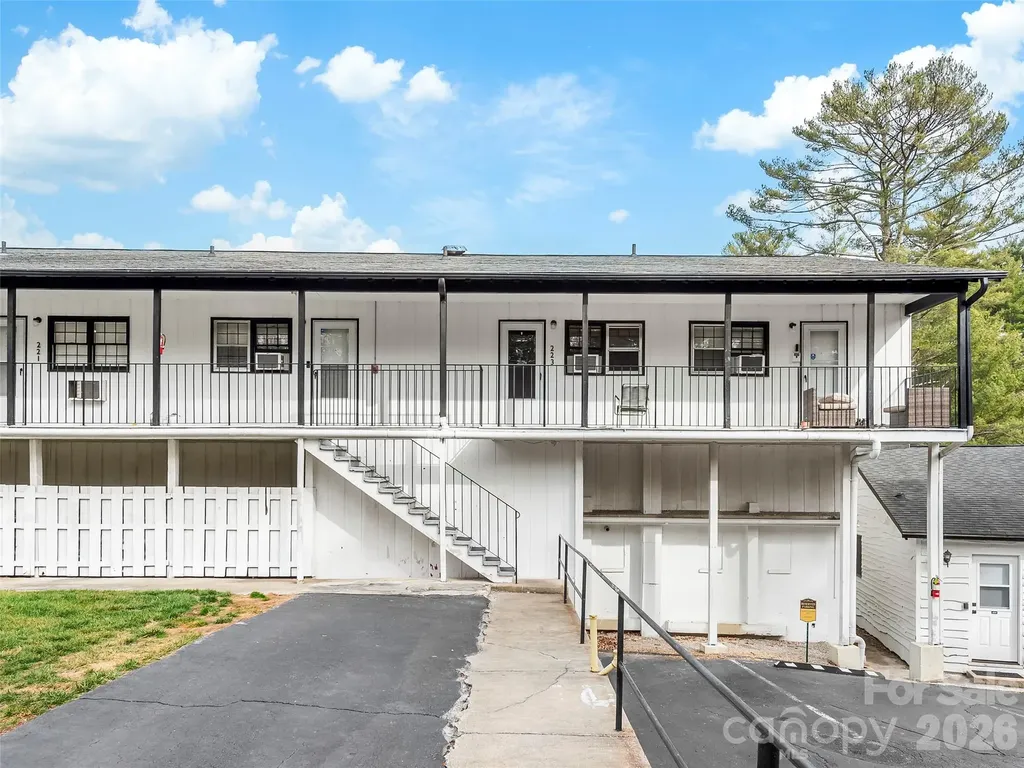 130 Old Mill Road Flat Rock NC 28731