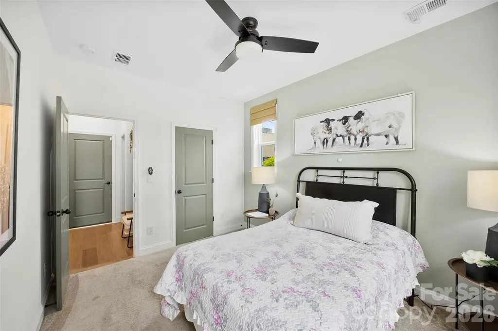 6343 Southgrove Street Charlotte NC 28277