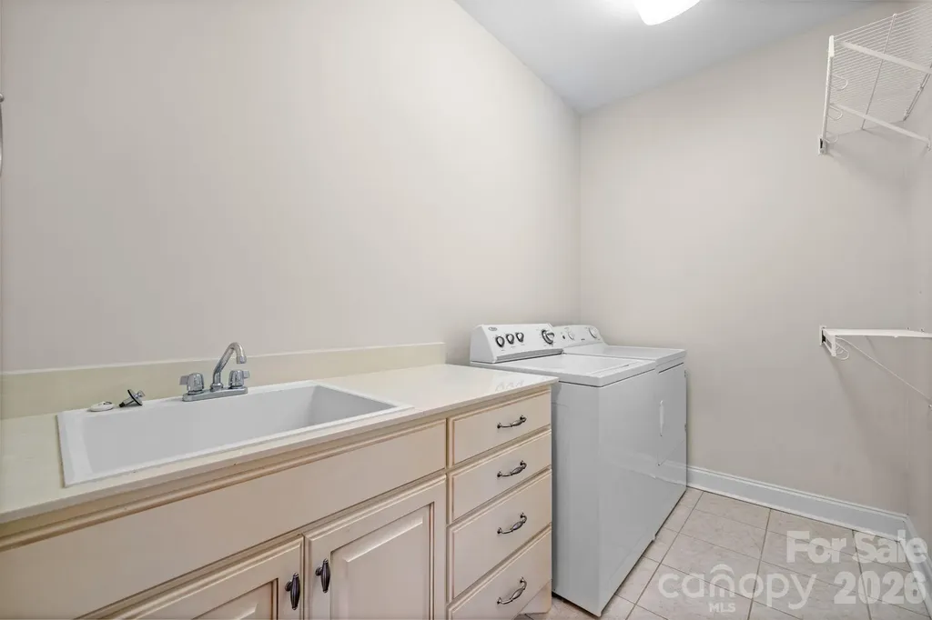 2301 Willow Creek Drive Newton NC 28658