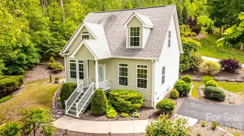 387 Goodview Drive Hendersonville NC 28792