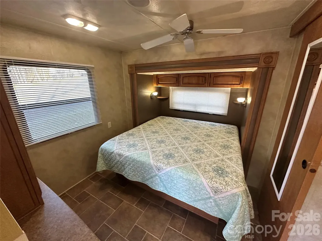 121 Sparrow Lane New London NC 28127