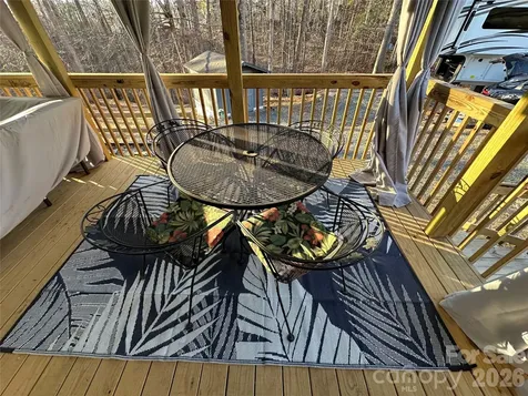 121 Sparrow Lane New London NC 28127