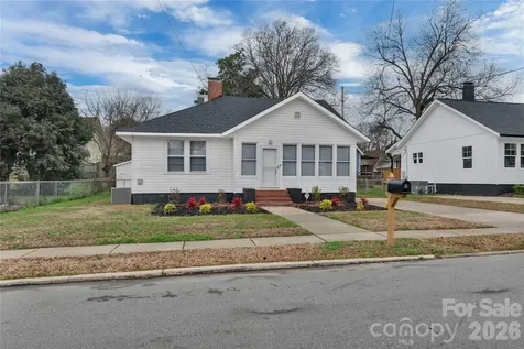 215 King Street S Gastonia NC 28052