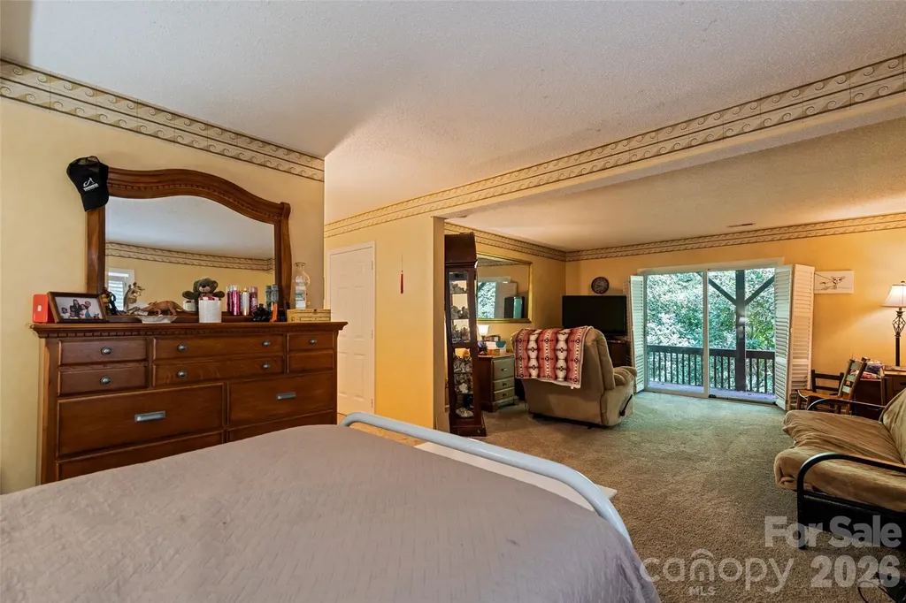 650 Creekside Drive Maggie Valley NC 28751