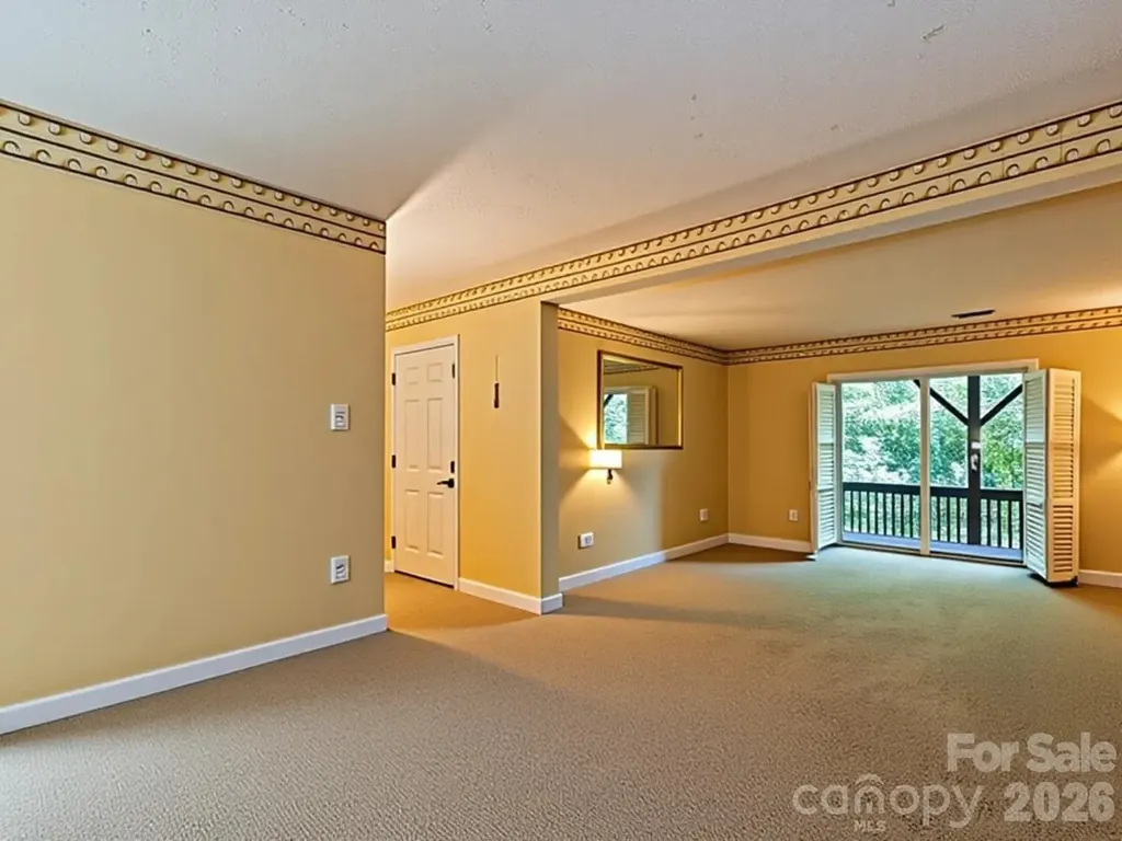 650 Creekside Drive Maggie Valley NC 28751