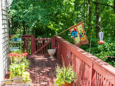 650 Creekside Drive Maggie Valley NC 28751