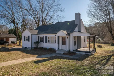 1203 W Gold Street Extension Kings Mountain NC 28086