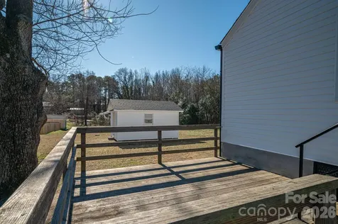 1203 W Gold Street Extension Kings Mountain NC 28086
