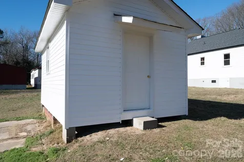 1203 W Gold Street Extension Kings Mountain NC 28086