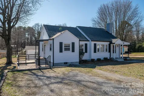 1203 W Gold Street Extension Kings Mountain NC 28086
