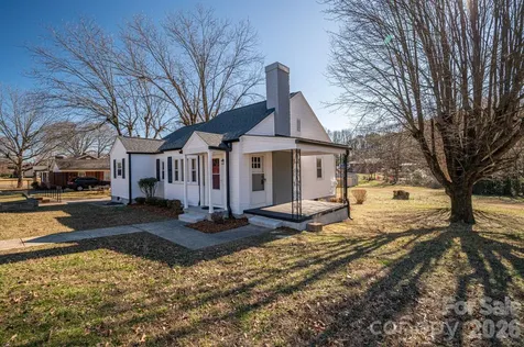 1203 W Gold Street Extension Kings Mountain NC 28086