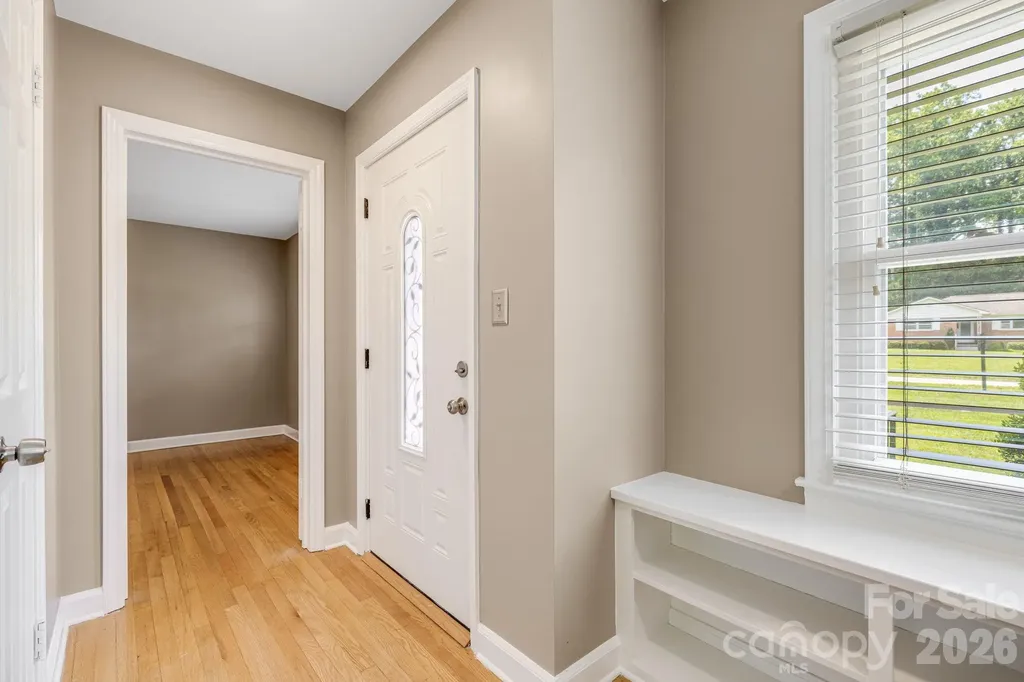 3226 Charlyne Drive Hendersonville NC 28792