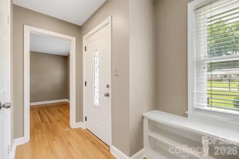 3226 Charlyne Drive Hendersonville NC 28792