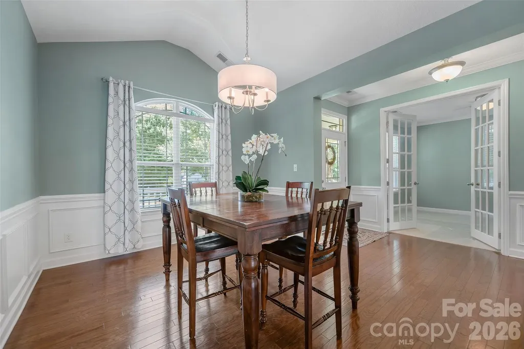 1184 Mckee Farm Lane Belmont NC 28012