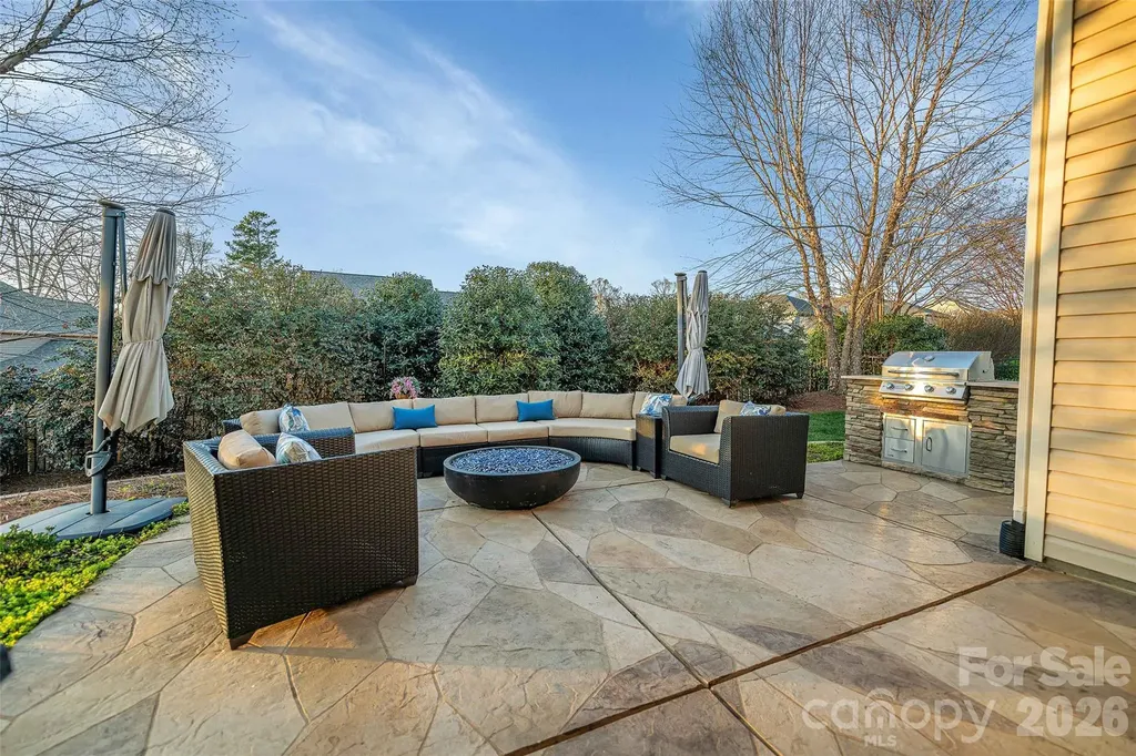 1184 Mckee Farm Lane Belmont NC 28012