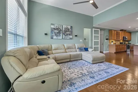 1184 Mckee Farm Lane Belmont NC 28012