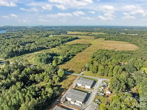 9135 Us 220 Alternate Highway N Randleman NC 27317