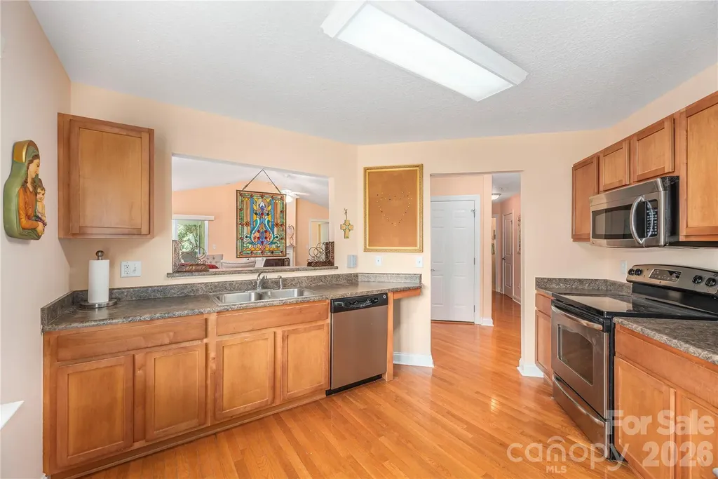 41 Little Fox Lane Fletcher NC 28732
