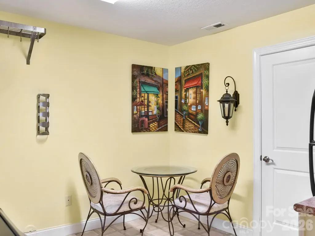 41 Little Fox Lane Fletcher NC 28732