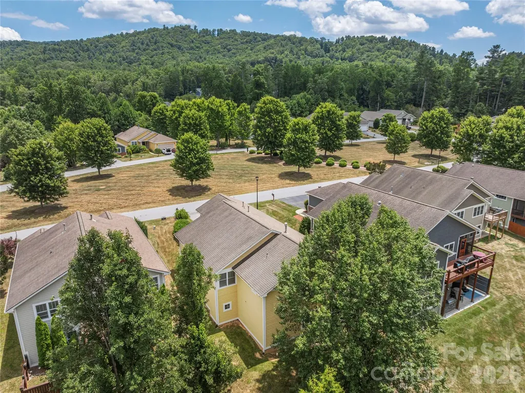 41 Little Fox Lane Fletcher NC 28732