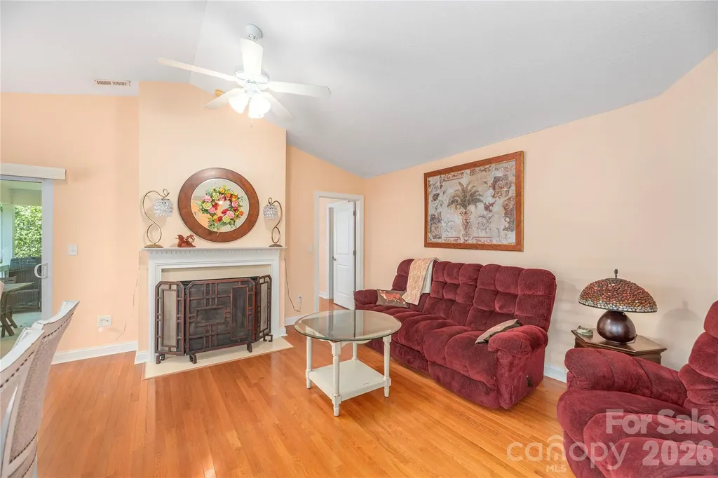 41 Little Fox Lane Fletcher NC 28732