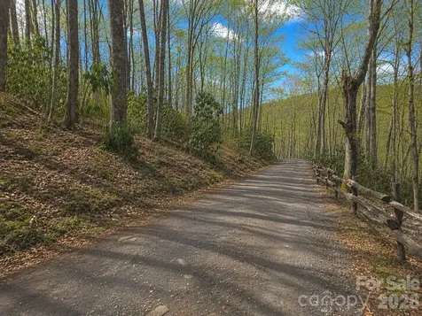 10 Tall Oaks Drive Maggie Valley NC 28751