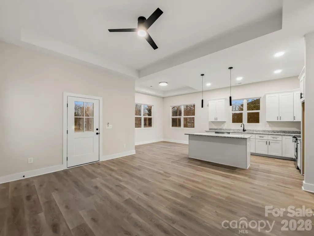 614 S 4th Street Albemarle NC 28001