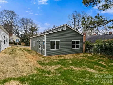 614 S 4th Street Albemarle NC 28001