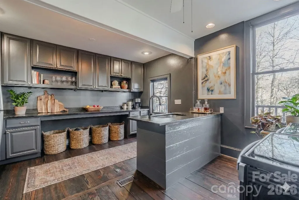 42 Wild Magnolia Way Zirconia NC 28790