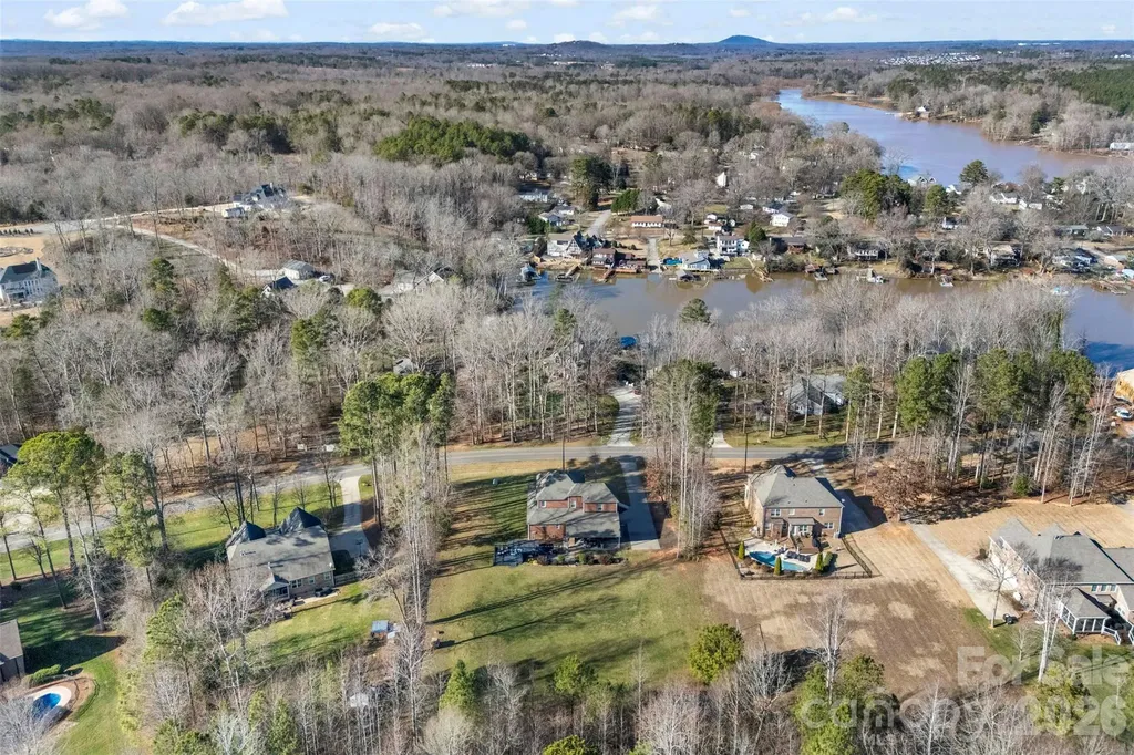 2720 Lakefront Drive Belmont NC 28012
