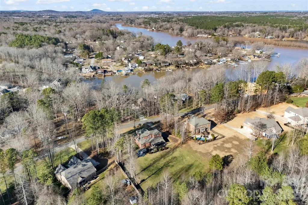 2720 Lakefront Drive Belmont NC 28012