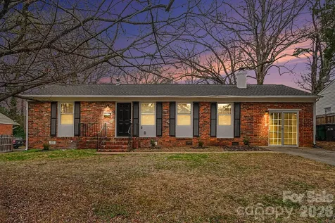 3431 Shamrock Drive Charlotte NC 28215