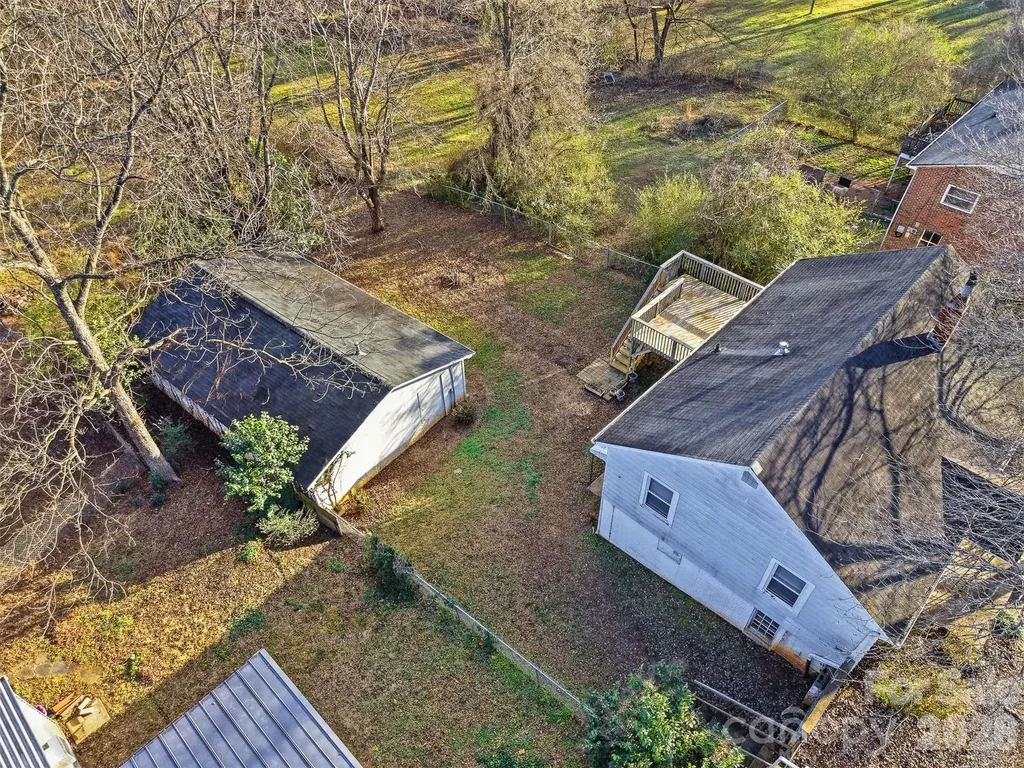 2036 4th Street NE Hickory NC 28601