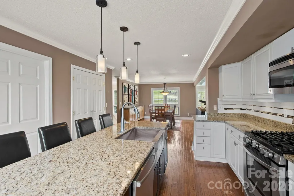 122 Broadmoor Drive Flat Rock NC 28731