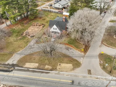 506 W Main Street Burnsville NC 28714