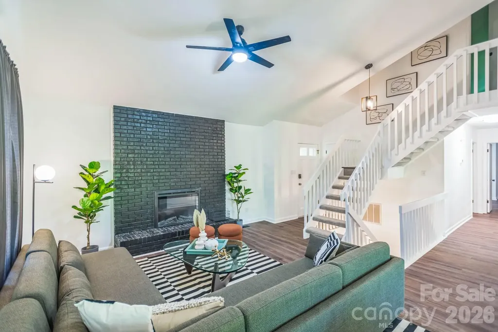 52 Reynolda Drive Asheville NC 28803