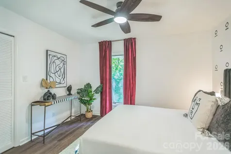 52 Reynolda Drive Asheville NC 28803