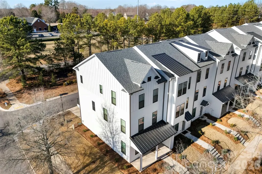 604 District Court Fort Mill SC 29708
