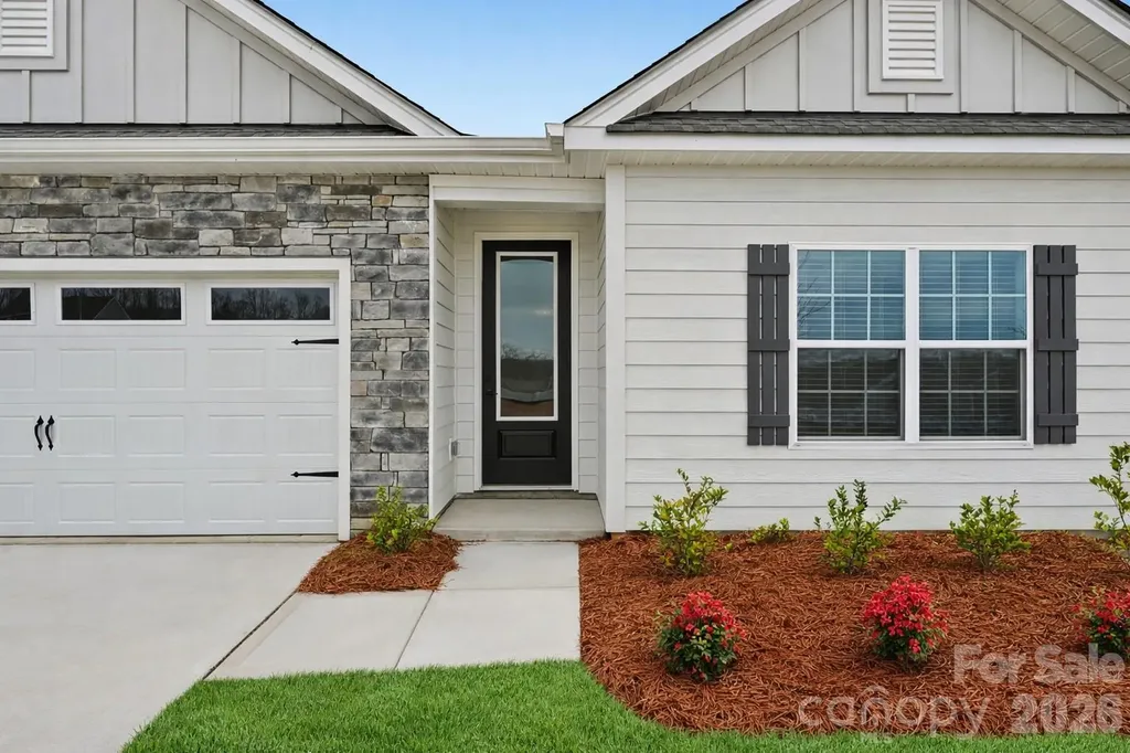 104 Tanner Loop Troutman NC 28166