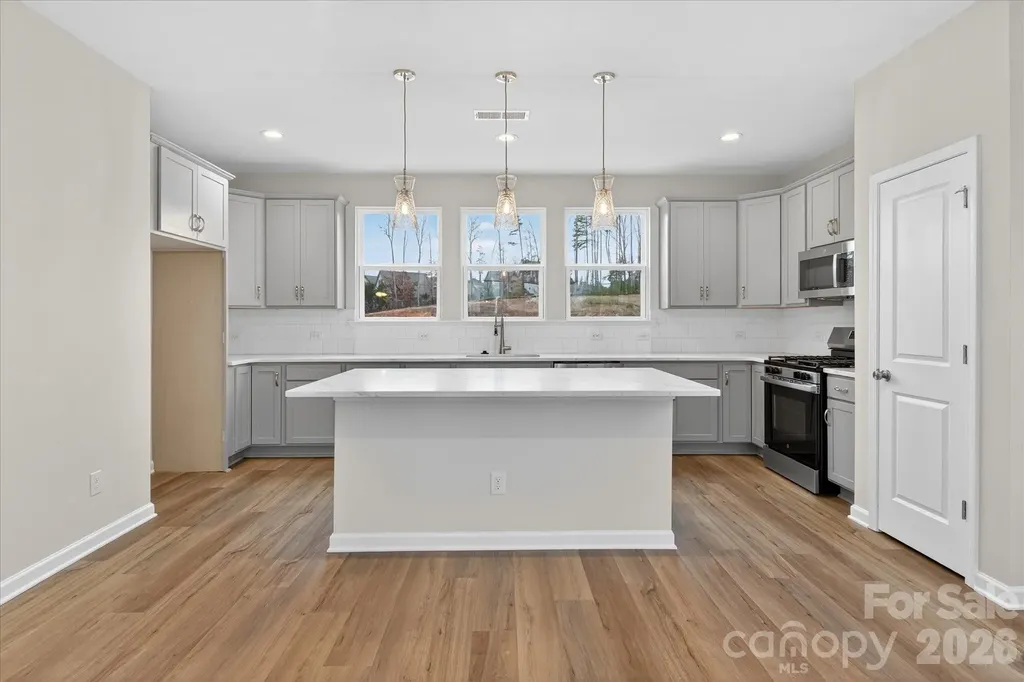228 Ferebee Place Charlotte NC 28213