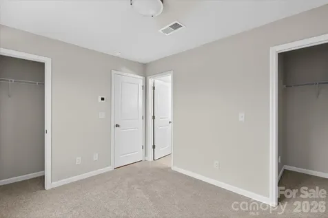 228 Ferebee Place Charlotte NC 28213