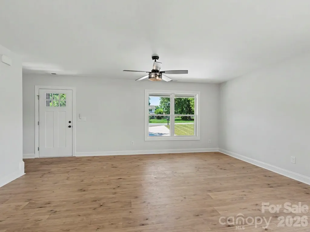 139 Donna Lane Statesville NC 28625